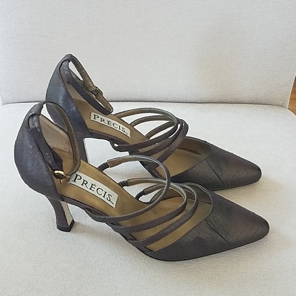 Précis Italian designer toe heels. Gray, 6.5 B - Picture 2 of 8